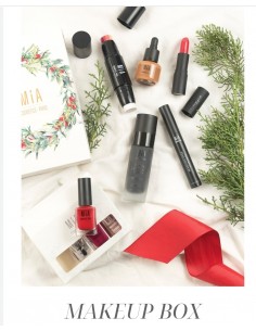 Mia Cosmetics Makeup Box Christmas 